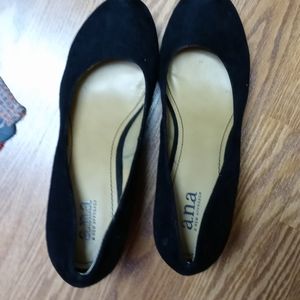 A.N.A a new approach shoes